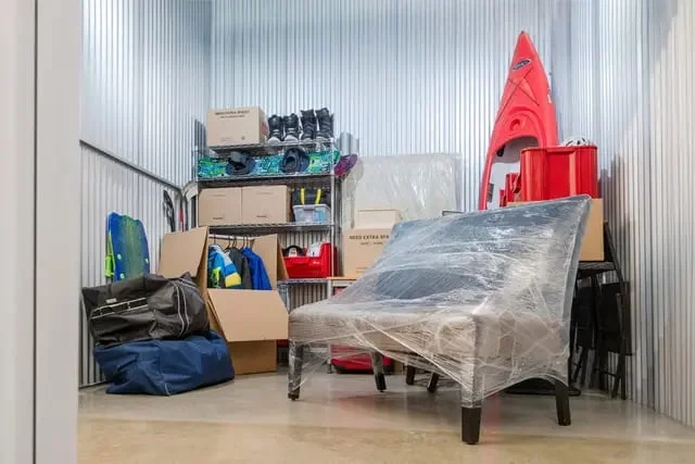 شركة تخزين عفش الرياض 0506080443