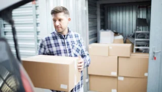 شركة تخزين اثاث بحي الرمال بالرياض 0506080443 الأمان والقرب