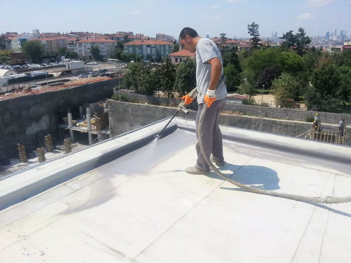 عزل فوم بالظهران