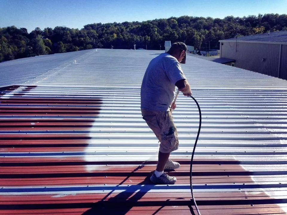 عزل فوم بعنيزة