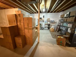 مستودع اثاث بحي النسيم | وحدة المشروع 0506080443