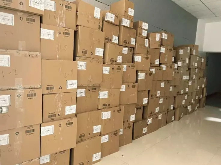 مستودع اثاث بحي نمار